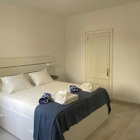 Lilo Private House With Heated Pool Villa